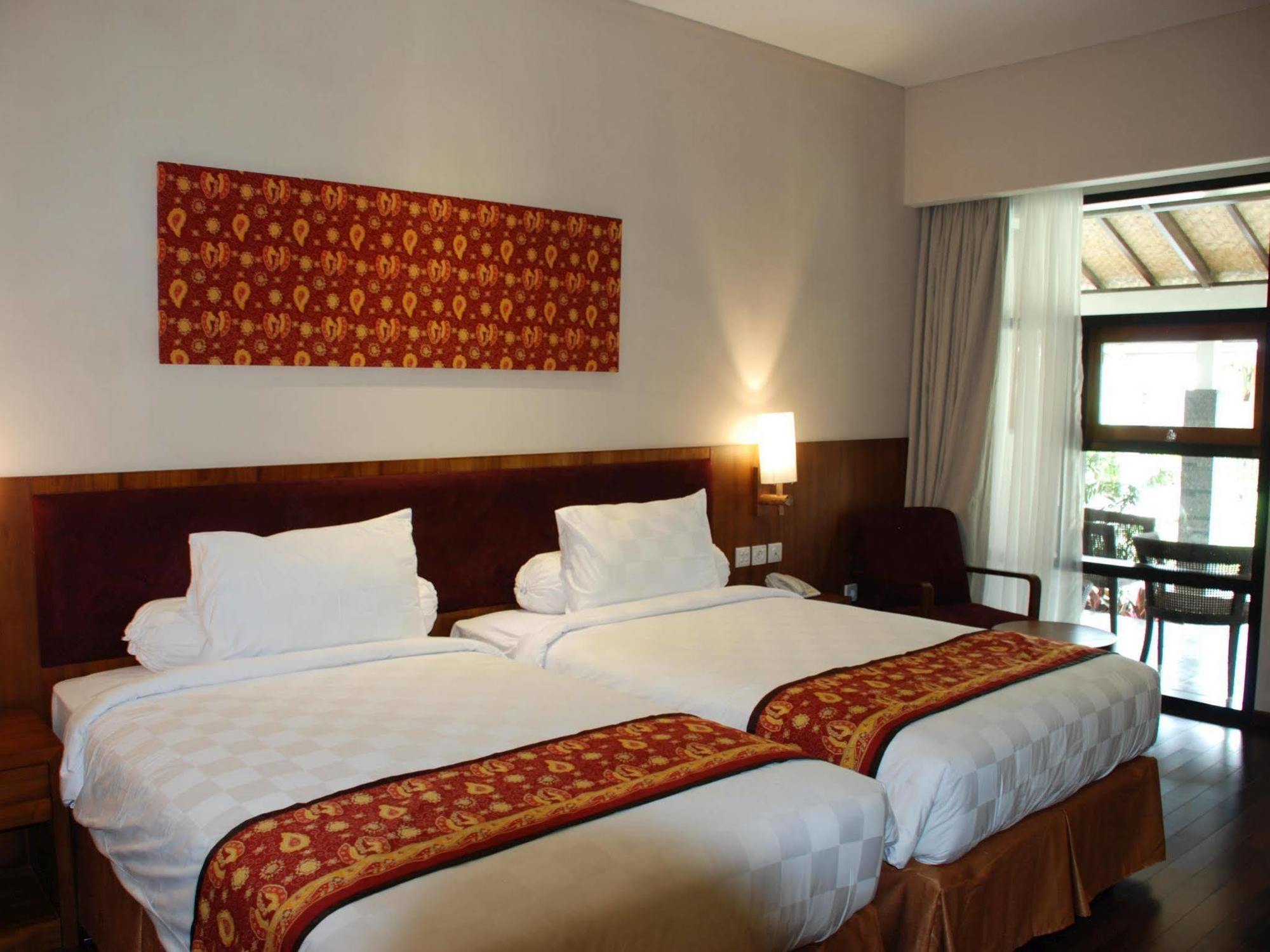 Rumah Kito Resort Hotel Jambi By Waringin Hospitality מראה חיצוני תמונה